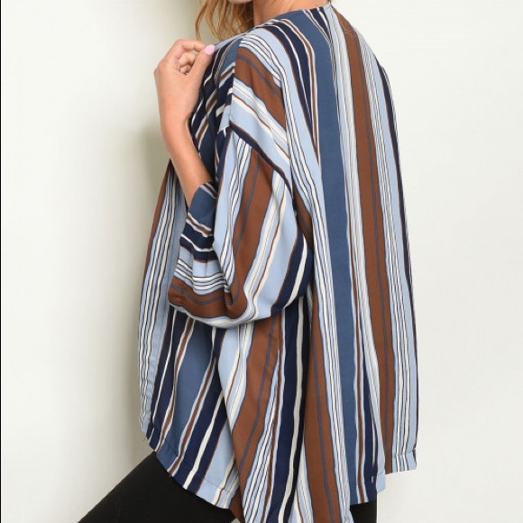Vertical Striped Kimono Cardigan - Picture 2 of 4